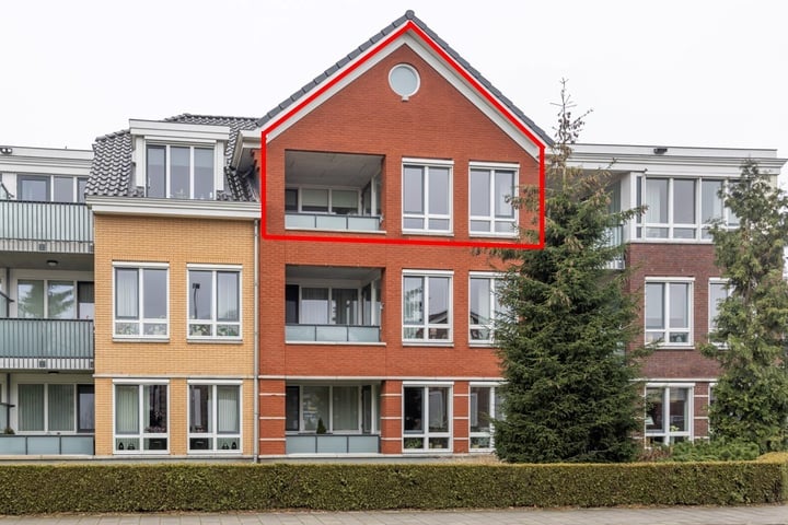 Willem Alexanderlaan 54 in Vriezenveen foto