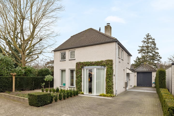 Willem-Alexanderlaan 8 in Vught foto