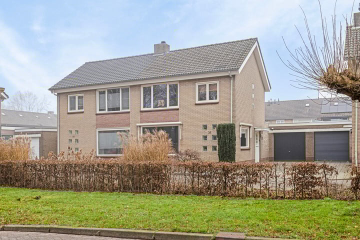 Willem Alexanderstraat 36 in Baarle-Nassau foto