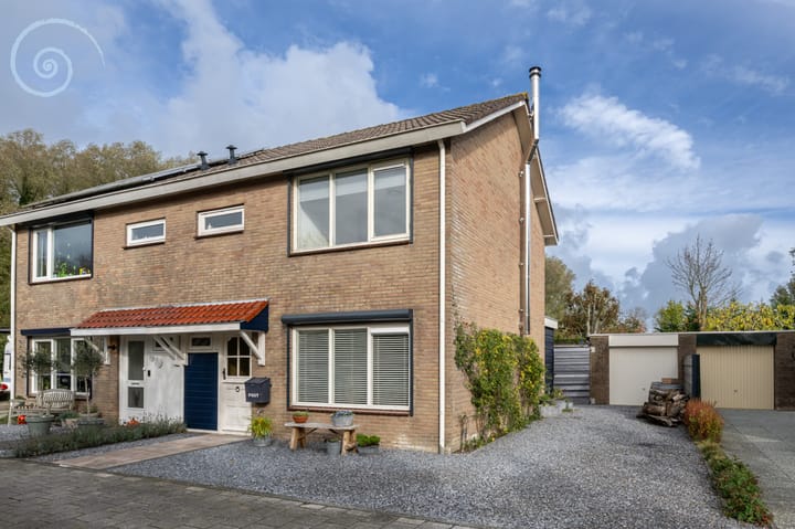 Willem de Jagerstraat 16 in Stellendam foto