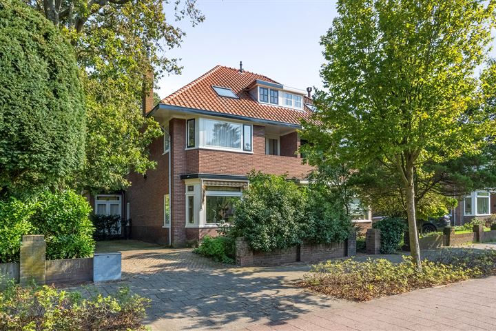 Willem de Zwijgerlaan 11 in Santpoort-Zuid foto