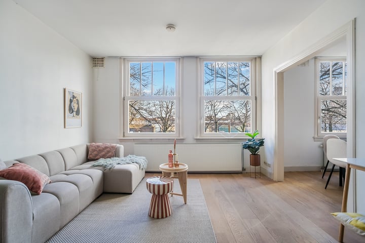Willem de Zwijgerlaan 209-1 in Amsterdam foto