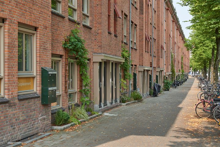 Willem de Zwijgerlaan 229B in Amsterdam foto