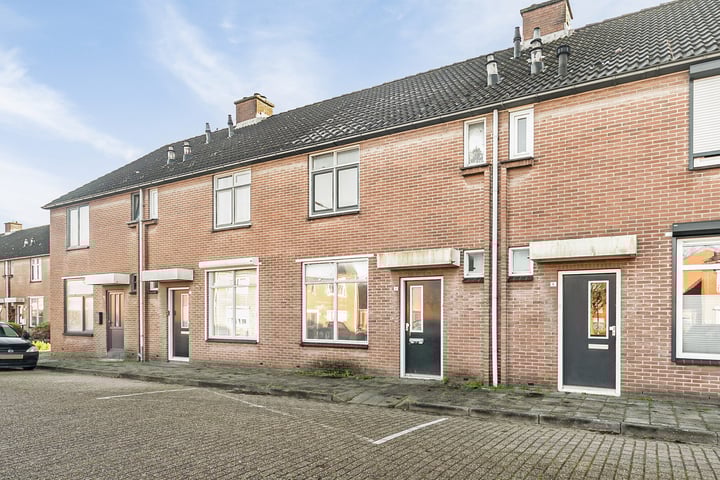 Willem de Zwijgerlaan 8 in Axel foto