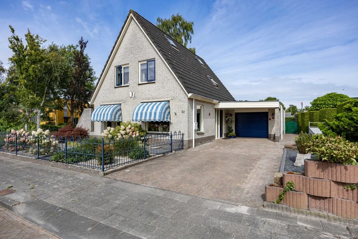 Willem Dreeslaan 52 in Marum foto