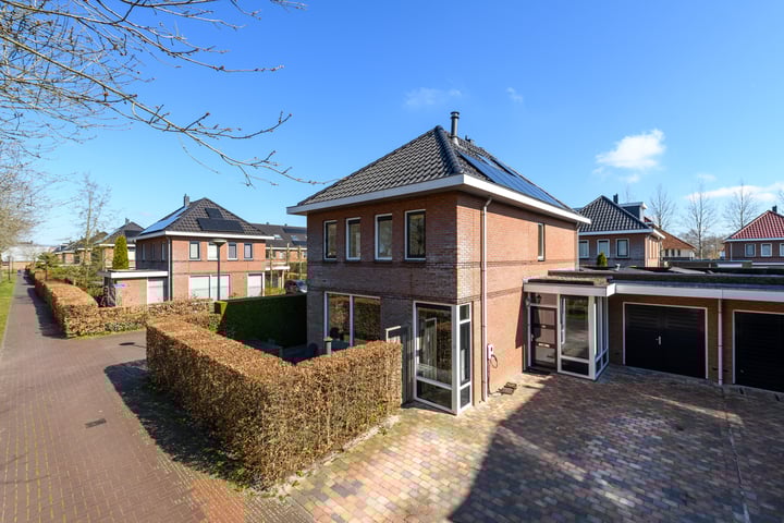 Foto van woning Willem Frederiklaan 1, Heerenveen