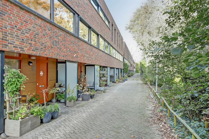 Willem Hedastraat 151 in Alkmaar foto