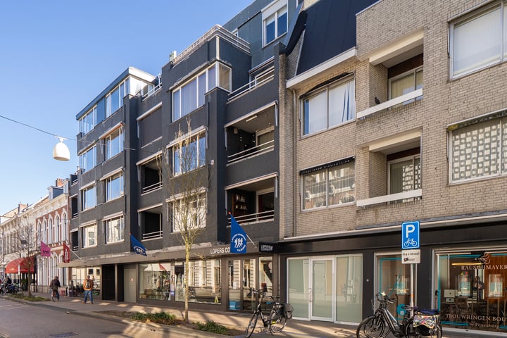 Willem II-straat 94a in Tilburg foto