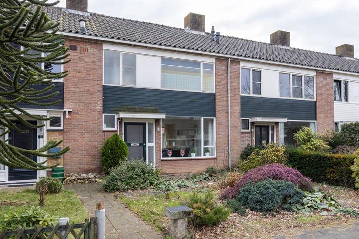 Willem Kalfstraat 33 in Enschede