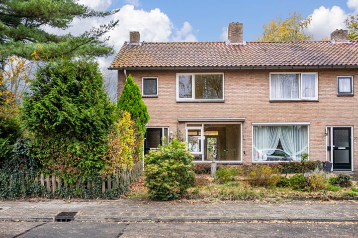 Willem Lodewijklaan 32 in Ede foto