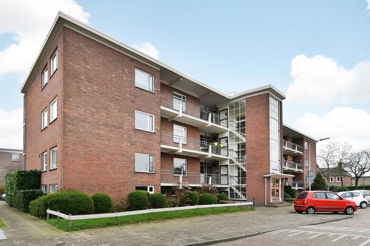 Willem Pijperlaan 44 in Leidschendam foto