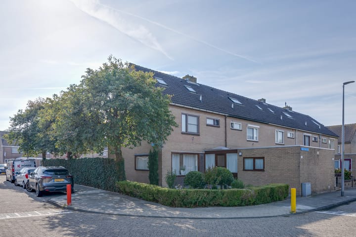 Willem Tholenstraat 16 in Volendam foto