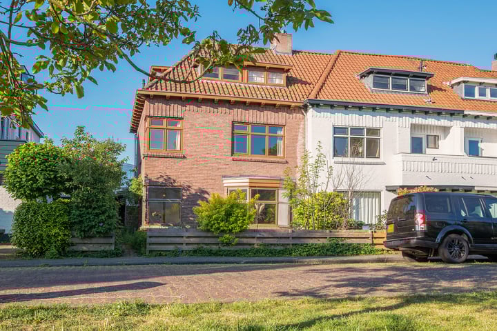 Willem van de Veldekade 6 in Heemstede foto
