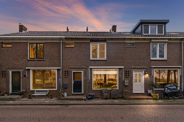 Willem van der Voetstraat 30 in Monnickendam