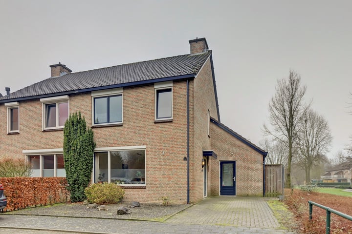 Foto van woning Willem van Heukelomstraat 2, Helden