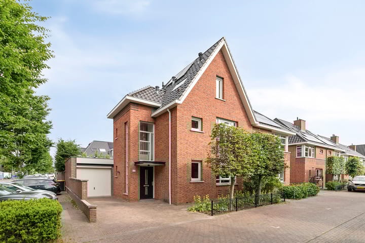 Willem van Leusdenlaan 60 in Maarssen foto
