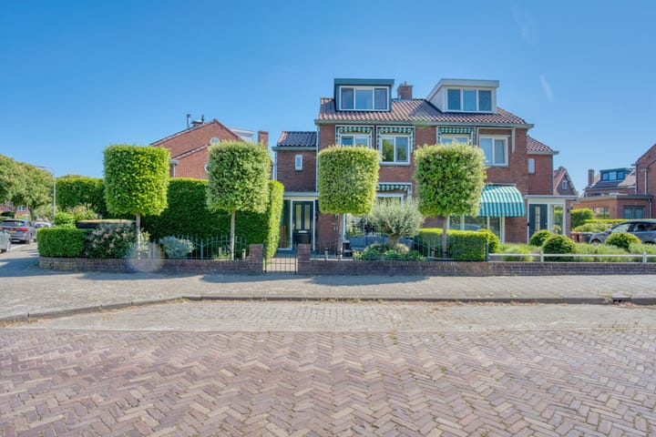 Foto van woning Willem van Oranjelaan 11, Zwijndrecht