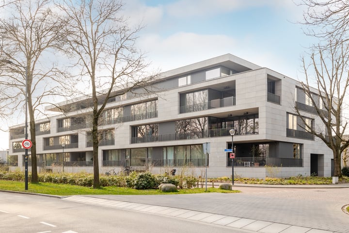 Willem van Oranjelaan 117 in Breda foto