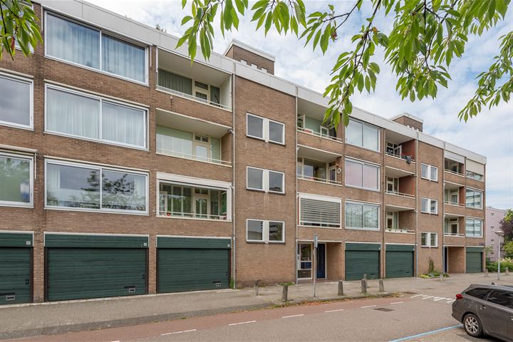 Willem van Weldammelaan 34 in Amsterdam foto
