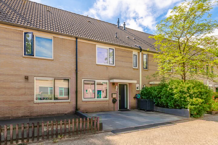 Willem Versteeghstraat 1 in Huis ter Heide foto