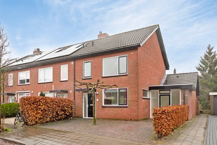 Willem Witsenlaan 15 in Ede foto
