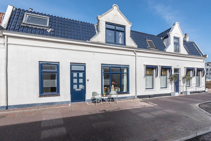 Willemstraat 29b in Zandvoort foto