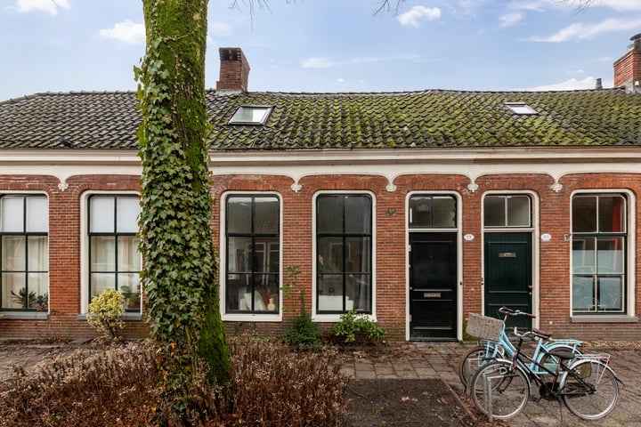 Willemstraat 35 in Groningen foto