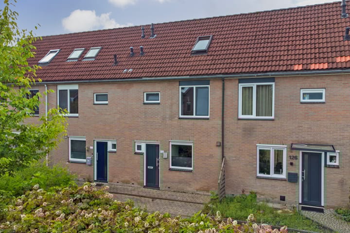 Wilthuislanden 124 in Enschede foto