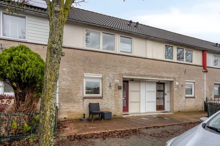 Wim Sonneveldstraat 11 in Almere