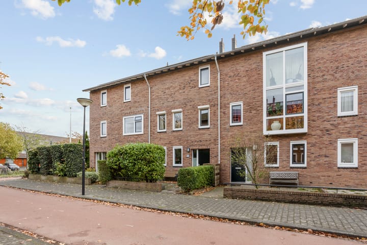 Foto van woning Wim Sonneveldstraat 4, 's-Gravenhage
