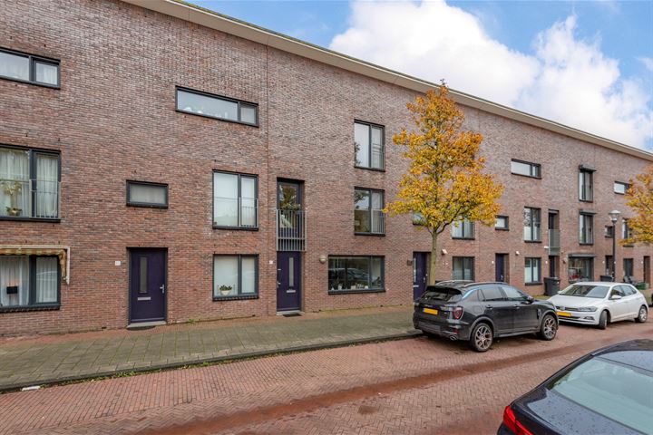 Wim van Eststraat 67 in Haarlem foto
