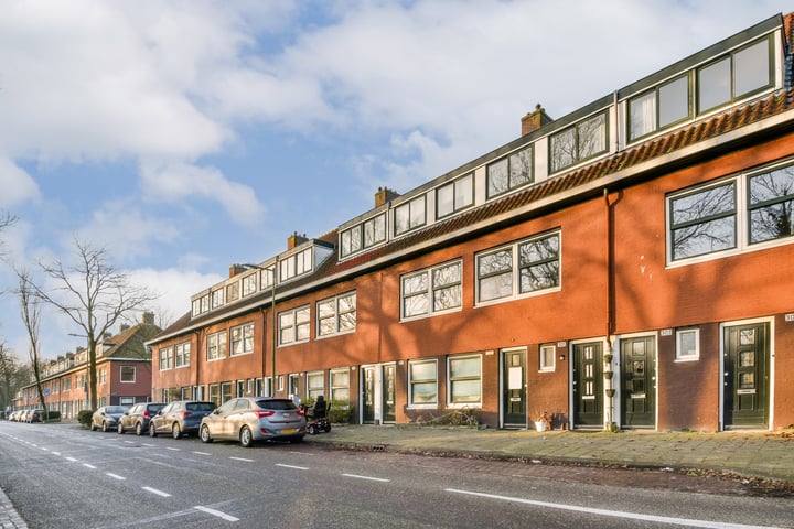 Wingerdweg 301 in Amsterdam foto