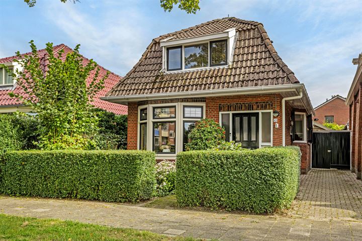 Winkelhoek 49 in Hoogezand foto
