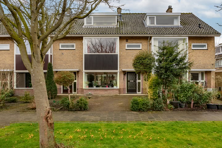 Winston Churchillstraat 9 in Nootdorp foto
