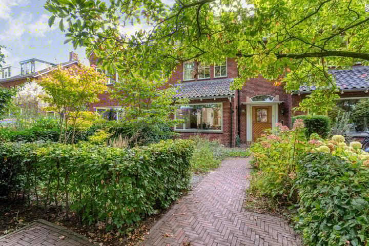 Wipstrikkerallee 138 in Zwolle foto