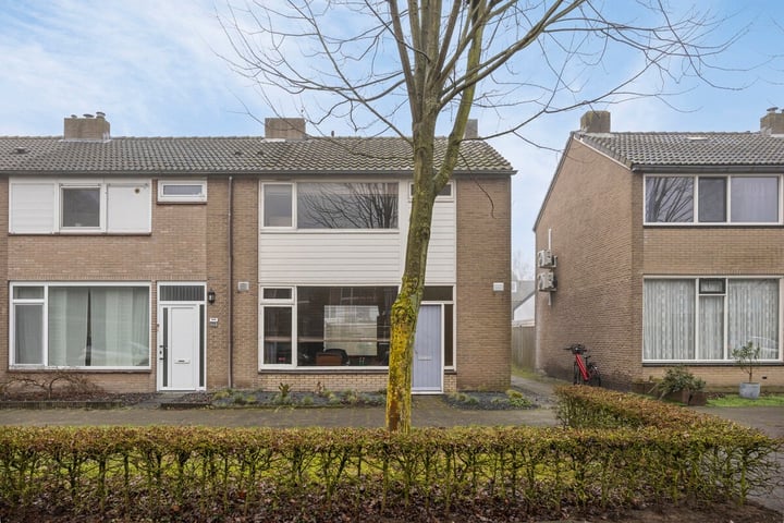 Witte de Withstraat 27 in Best foto