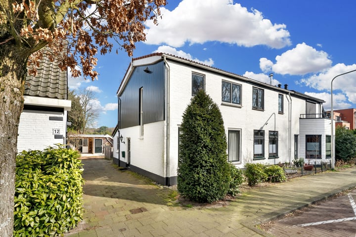 Wittelaan 13 in Wassenaar foto