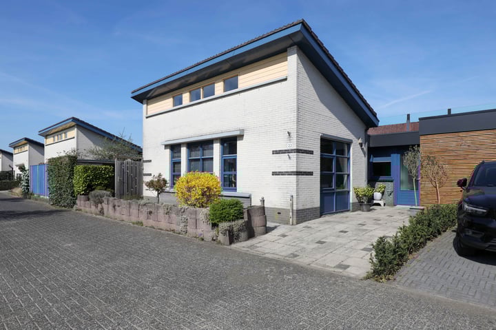 Wittert van Hooglandlaan 22 in Hoogland foto