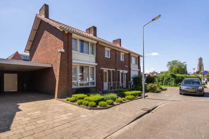 Wittevrouwenstraat 34 in Weert foto