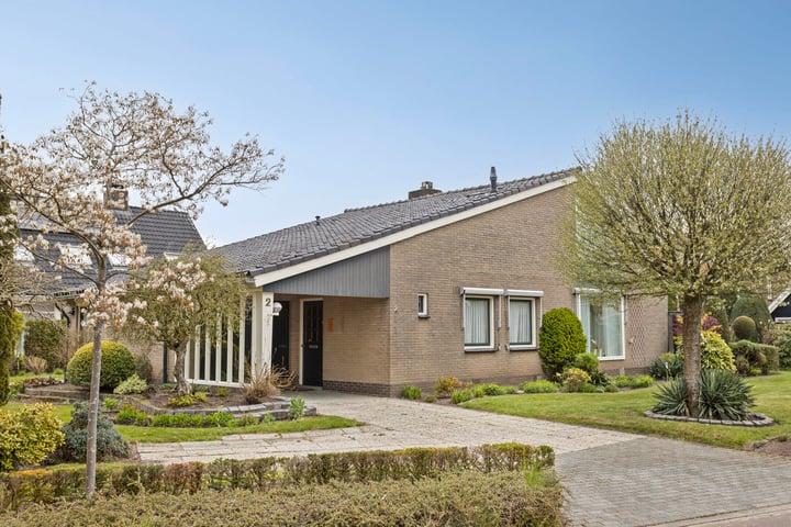 Wolbertusstraat 2 in Diepenheim foto