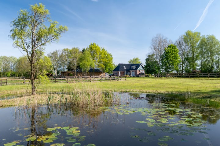 Woldweg 12 in Sebaldeburen foto