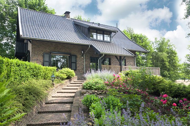 Wolfkaterweg 22 in Hengelo foto