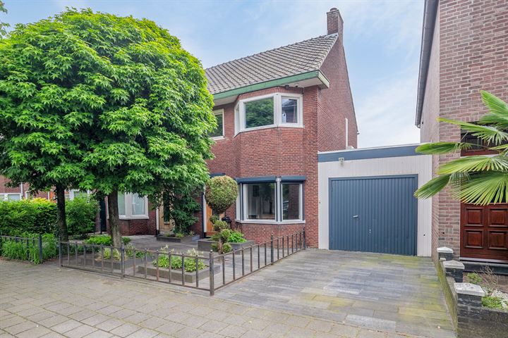 Wolfstraat 170 in Helmond foto