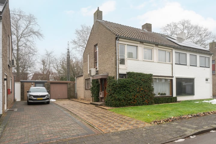 Wolkammersdreef 31 in Maastricht foto