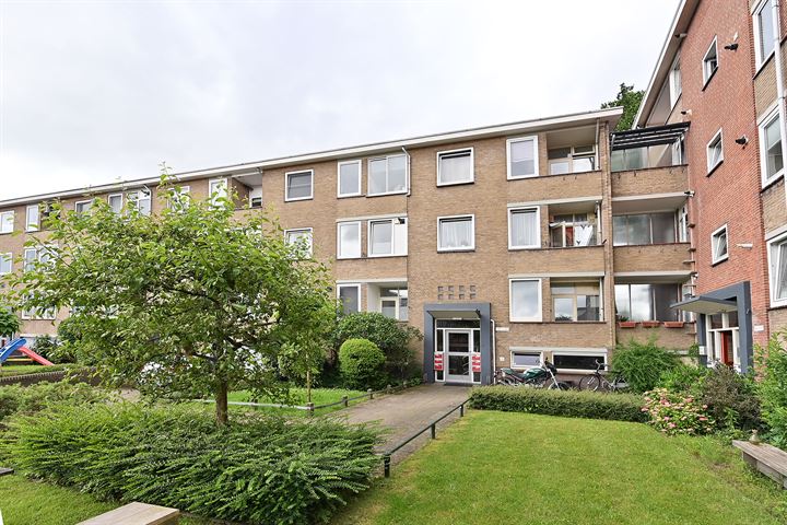 Wolvenlaan 295 in Hilversum foto