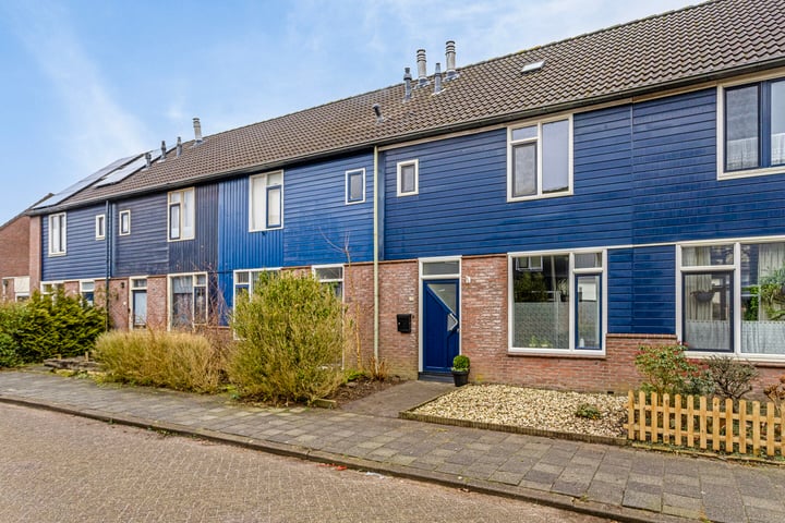 Wolvenveen 15 in Assen foto