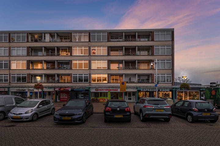 Wormerplein 87 in Purmerend foto