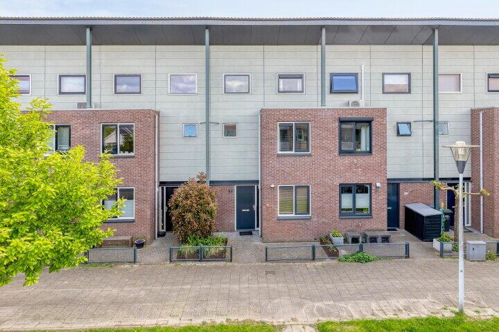 Online Woningbrochure voor www.magnolialaan24.nl