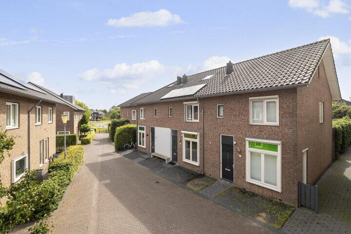 Online Woningbrochure voor www.mennoterbraakstraat16.nl