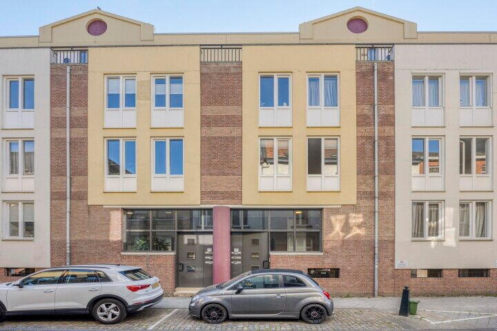 Online Woningbrochure voor www.wyckergrachtstraat1a18.nl